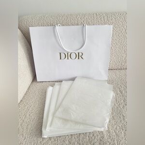 Dior Large Gift Bag with Dior Logo Wrapping Papers